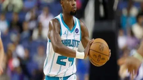 佐佐木朗希喜讯揭晓，罗伯兹意外：竟有女友？